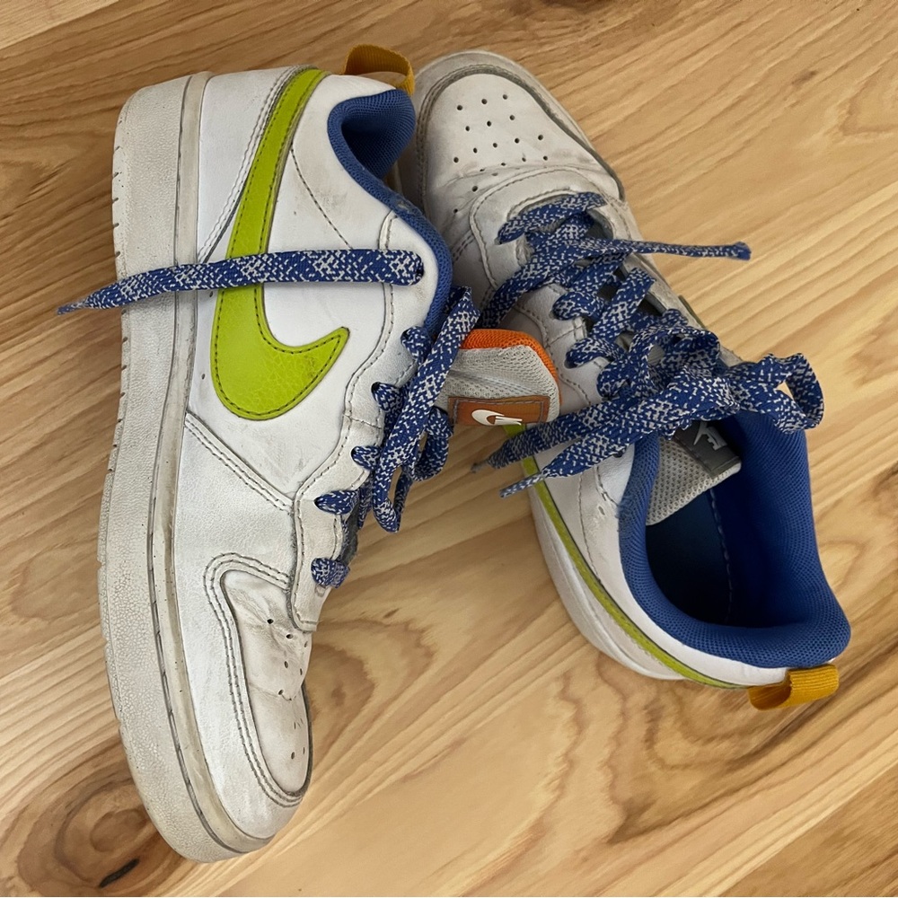 Nike Court Borough Low Kids White and Green Sneakers 5.5 Y